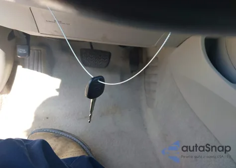 2007 Toyota Camry Ce z USA, uszkodzony, nr VIN 4T1BE46K17U040063